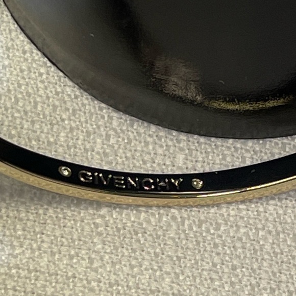EUC Givenchy Rhodium Plated Crystal Pave Hinge Clasp Bangle Bracelet - Picture 6 of 7